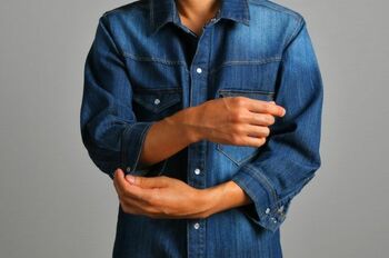 原田泰造が最近の悩みを告白「シャツをインしていいのか、ダメなのかわからない」