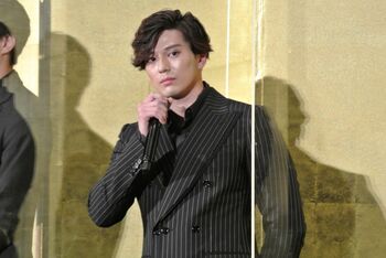 新田真剣佑「非常にしゃべりにくかった（笑）」松山ケンイチとの現場を語る