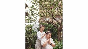 加賀まりこが54年ぶりに映画主演！塚地武雅と親子役を演じる「塚地さんは前からファンでしたが、ますます好きに」