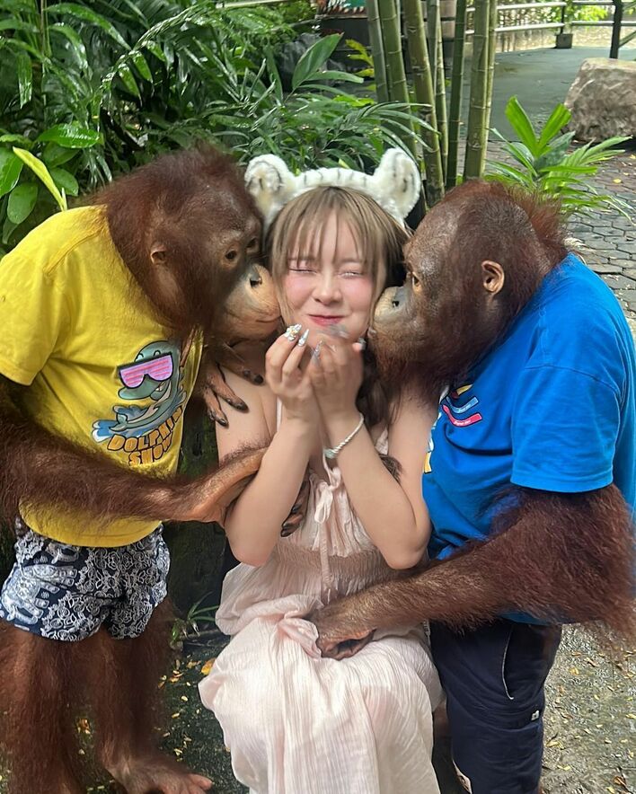 ティーンのカリスマ・さくら「ちゅーされた」念願のサファリワールドで