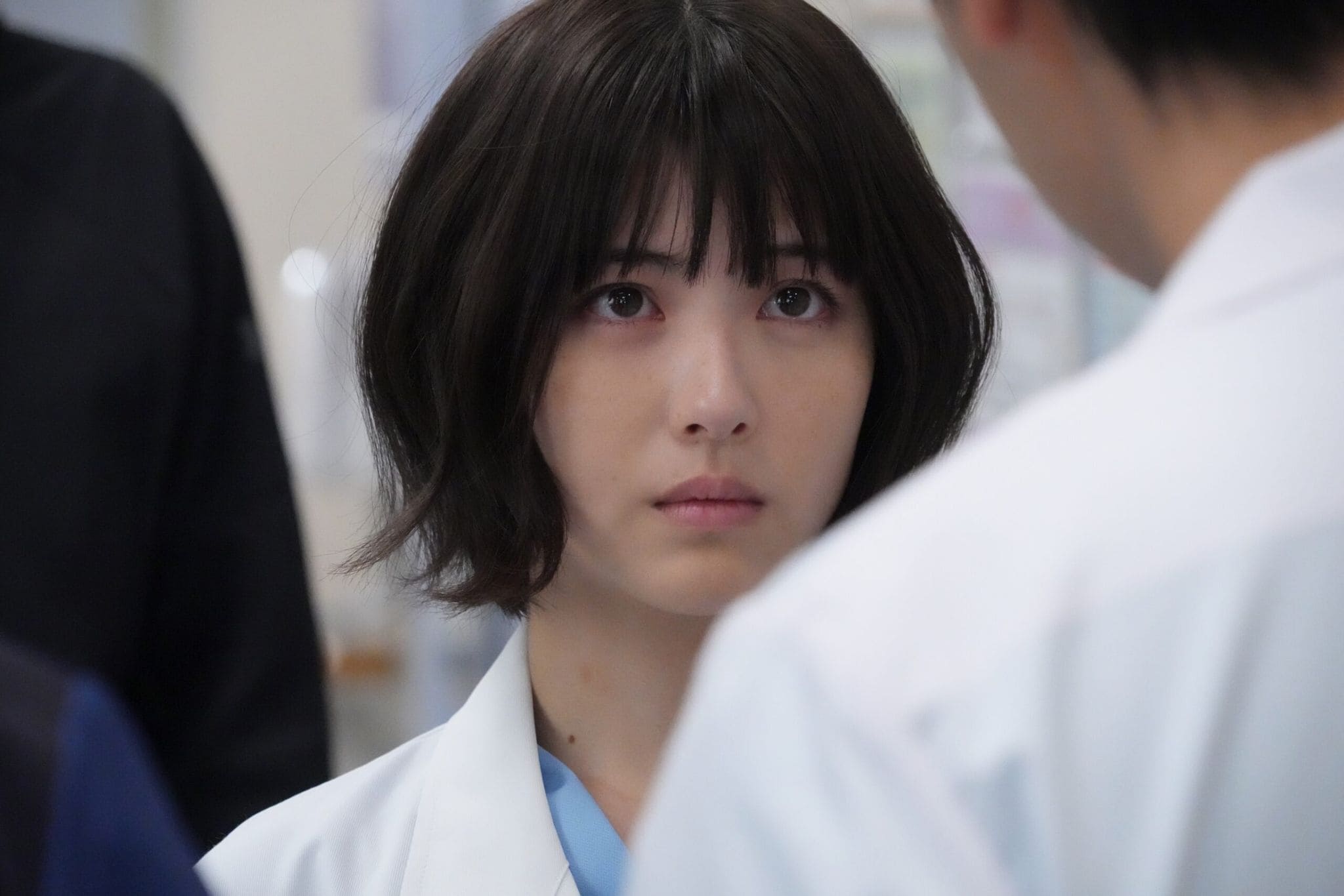 ドクターホワイト』第1話！浜辺美波「診断に焦点を当てた医療
