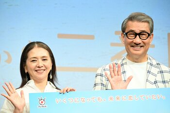 小泉今日子＆中井貴一がサプライズ登場！千明＆和平の“お決まりのやり取り”も再現『最後から二番目の恋』