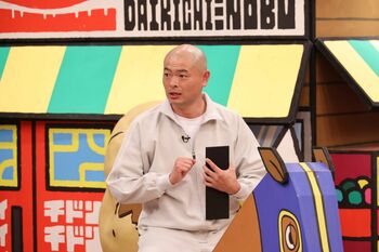 あばれる君 笑いの2択問題をすべてハズすという失態！バトル相手の山内健司も「すごいわ…」とあきれ顔