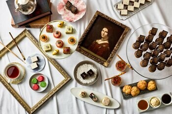 ”街かどから見つめる、ルネサンス“「ルーヴル美術館展　ルネサンス」を美術館の外でも楽しむコラボレーション