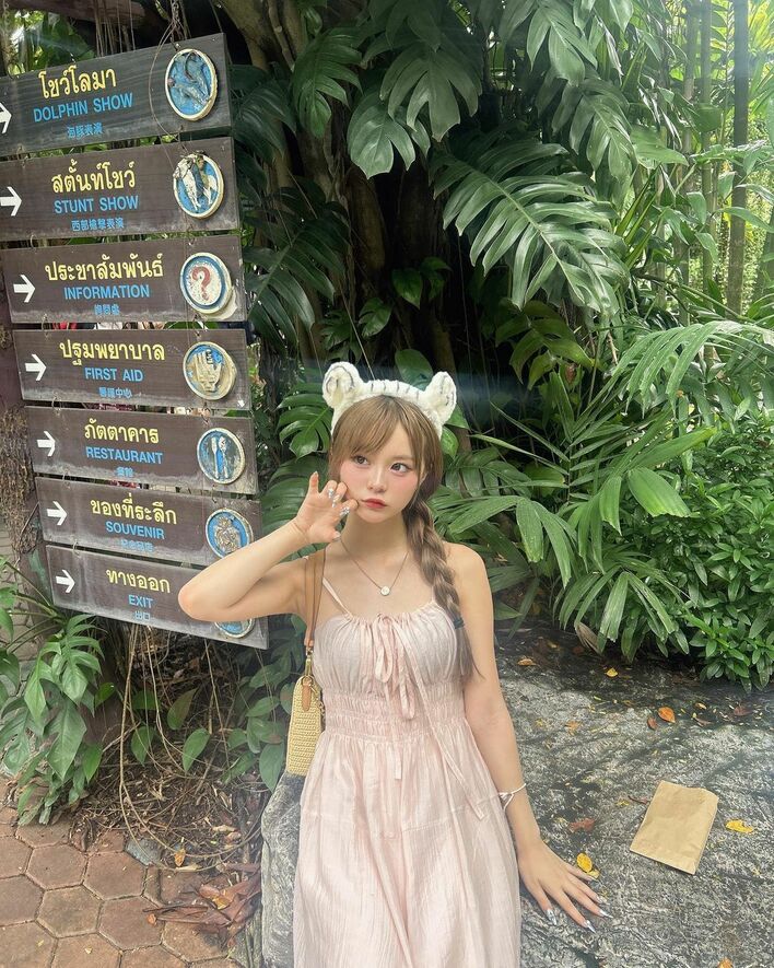 ティーンのカリスマ・さくら「ちゅーされた」念願のサファリワールドで