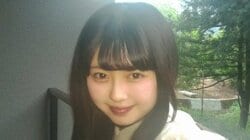 「今日好き」“おひなさま” ベッドでの“反則級”上目遣いショット公開！長浜広奈 三つ編みツイン×おめめキラキラな装いに悶絶「お人形さんみたい」「破壊力やばい」