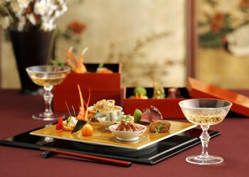 【銀座アスター 創業100周年記念おせち料理】17万2,800円の「万寿」など、2027年「名菜おせち料理」販売開始