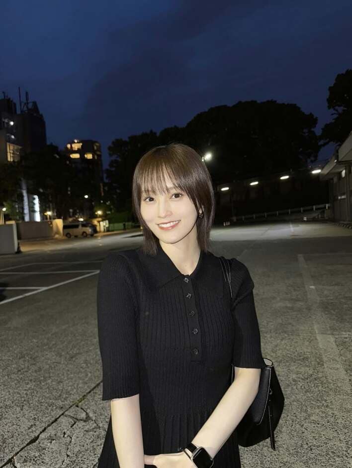 【画像9枚】「なんか恥ずかしい」山本彩が久しぶりにミニスカートをはいたガーリーな“貴重”私服ショットを見る