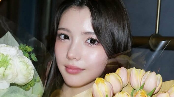 「まだJCだったの！」元てれび戦士・松尾そのま ティアラつけた制服姿で中学卒業を報告！大人の雰囲気あふれるショットに「てっきり高校生だと」