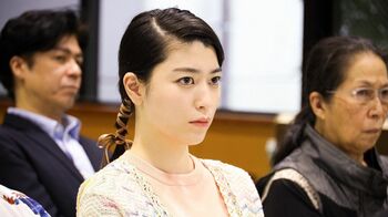 『元彼の遺言状』成海璃子が篠田事件のカギを握る重要参考人に！