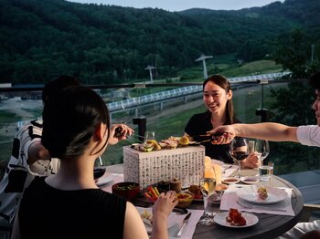 パーク ハイアット ニセコ HANAZONO自然・美食・アクティビティが融合する夏のリゾート体験