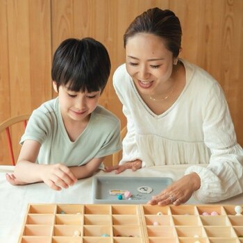 ”子育てを【孤育て】にしない”　企業と地域が作る親子の居場所作りで、公益財団法人イオンワンパーセントクラブと一般社団法人日本歯固め玩具協会が協業