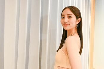 堀田茜の美の秘訣！メイクは“オンよりオフ”を意識　美ボディは歴10年超のヨガで「細胞と向き合う」