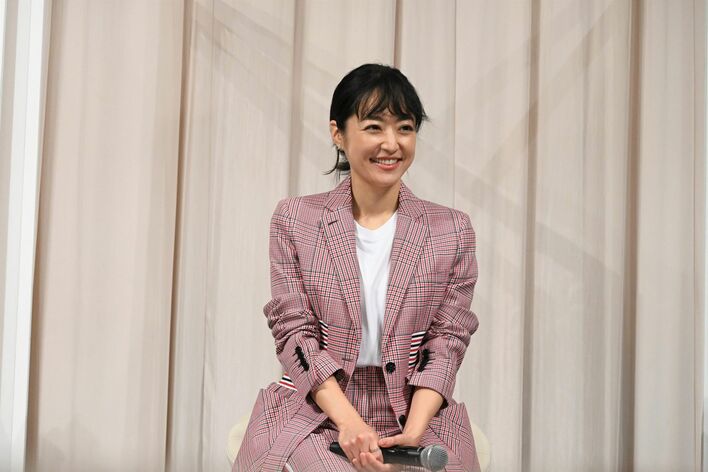 井上真央 YouTubeデビューに興奮でカミカミ「ユーチュービュ」