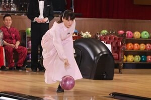 綾瀬はるか ボウリング一発勝負でヘッドピンを倒し奇跡の“仕上げ”に成功！大悟のミラクルショットがつないだ最高の展開に 