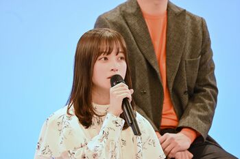 橋本環奈 沢村一樹＆佐藤二朗と初対面で「ちゃーっす！」