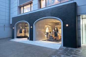 Wonderwall(R)︎がインテリアデザインを手がけた「Drawer 青山店」9月10日（木）にリニューアルオープン