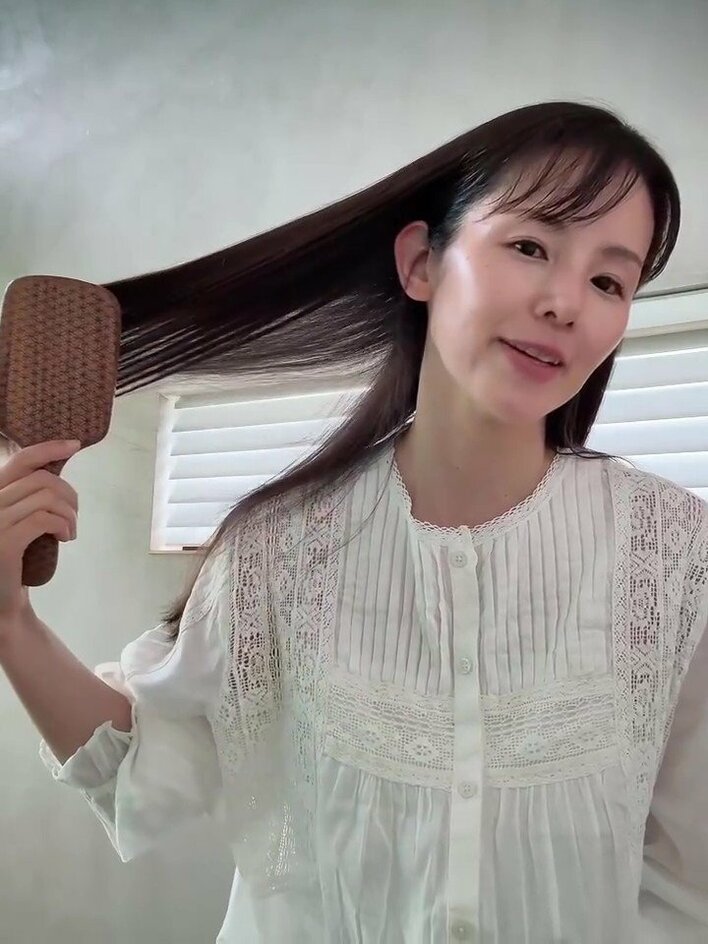 小西真奈美(47)「老眼きたー？！」目のケア方法を紹介！眼科受診の結果