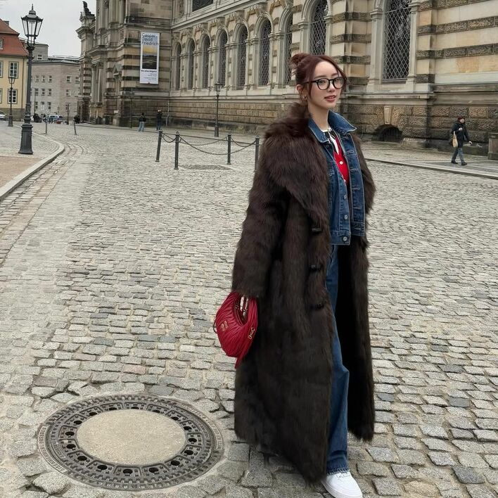 めっちゃ女王感ある」中町綾 クルエラみたいな超ロング丈のもふもふ