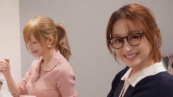 鈴木奈々 益若つばさ自宅の広々キッチンでドバイチョコを手作り！お店のようなクオリティーに「食べたぁ〜い」「上手！」とファン称賛