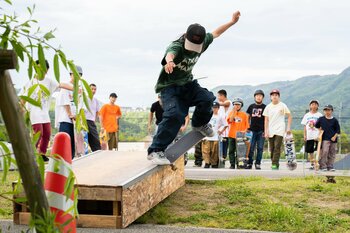 加茂６児童遊園地がリニューアルオープン！ 市内初のスケートボードができる公園へ / 兵庫県川西市