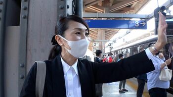 豪華寝台列車「ななつ星 in 九州」クルーズトレイン本部・小川聡子に密着