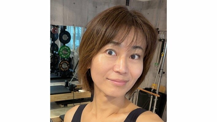 氷川きよし 半年でウエスト12㎝減の美スタイル披露！「努力が凄い」くっきり浮き出た腹筋やしなやかなボディーラインに「見惚れる♡」