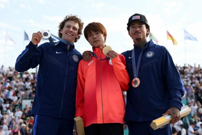 メダルの表裏どっち！?堀米雄斗、加納虹輝、角田夏実ら
