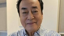 高橋英樹 別荘での“超豪華”朝食を公開！新緑に包まれたテラス席でフルーツづくしの和洋折衷料理を楽しむ姿に「美味しそう」「最高の場所やんか」