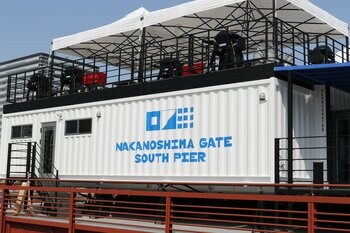 音楽に酔いしれる非日常のビアタイム「Beer on the sea」が、中之島GATEサウスピアでスタート