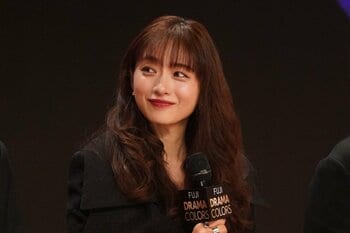 石原さとみ「ちょっと待って、恥ずかしい！」河合優実とヨガをする映像が“大公開”され赤面『FUJI DRAMA COLORS 2026 AUTUMN』