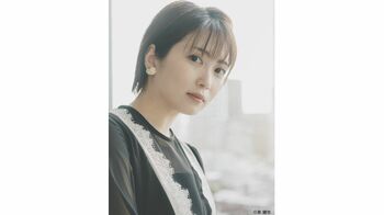 志田未来 “ドナルドコーデ”でディズニーランドを満喫！ミッキーのサングラスをかけた写真を公開