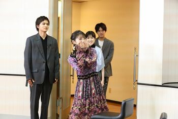 ＜動画あり・前編＞浜辺美波に北村匠海らがバースデーサプライズ！映画「ふりふら」イベントレポート