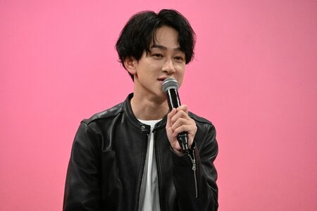 横山裕“印象的な待ち合わせ”は？ともに活動30周年のメンバー村上信五とのクリスマス【『今夜もシリアルキラーと待ち合わせ』制作発表】
