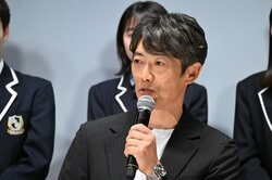 反町隆史『GTO』続編の実現は「相当時間がかかった。もうダメかなと思った時も」ファンと握手を交わし、万感の思いを語る