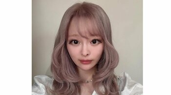 きゃりーぱみゅぱみゅ 0歳ベビーと2Sのアー写が話題！カラフル衣装の新ビジュアルに「世界最高キュートな親子」「鼻の形が一緒！」