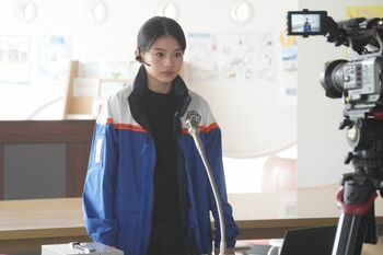 彩（出口夏希）が“力”を発揮！危険地域の住民に避難を強く語りかけ大きな被害を回避＜『ブルーモーメント』第4話完全版＞