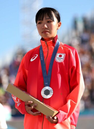 パリ五輪】スケボー金 吉沢恋（14）＆銀 赤間凛音（15）試合後