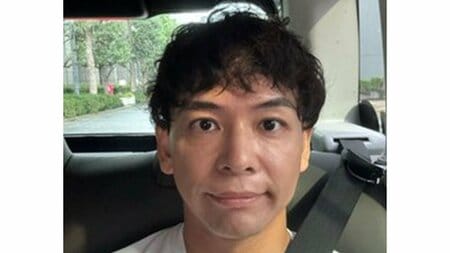 「想定外すぎて笑った」さや香・石井 ある物を「ボディコン」のように着た“セクシーショット”公開！パーマヘア＆絶妙なほほ笑みに「おばちゃんやん」