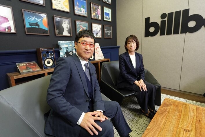 YOASOBI、Ado、藤井風…なぜ日本の音楽は世界でバズるのか？“逆輸入現象”の最前線【山里亮太×ビルボード・ジャパン編集長対談】