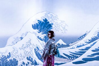 「動き出す浮世絵展 HIROSHIMA」で着物・各種割引キャンペーンを実施。来場者ノベルティ企画も公開。東京やフランス・パリでも開催し累計50万人動員した浮世絵の世界へ没入できるイマーシブミュージアム