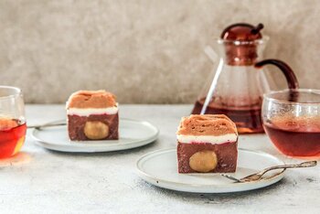 toroaより、茨城県笠間の栗の渋皮煮がごろっと入った栗とショコラの濃厚スイーツ「とろ生モンブランガトーショコラ」を公式オンラインストアにて発売