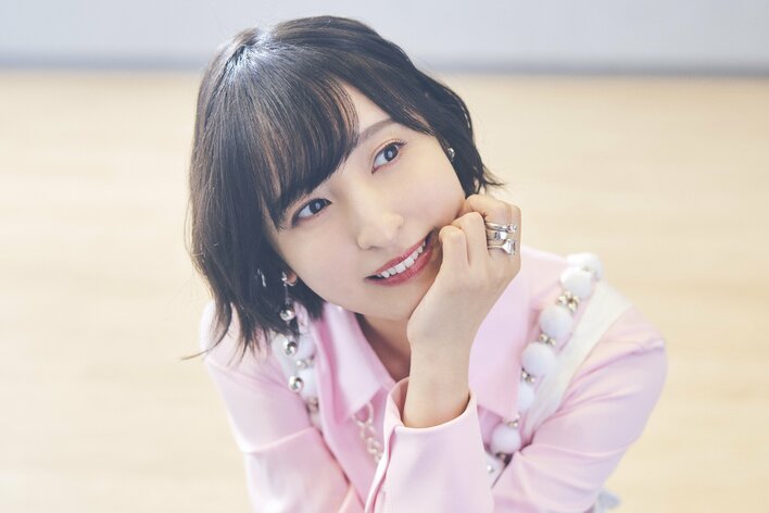 【写真】演じるロリの魅力などを語る佐倉綾音の写真を見る