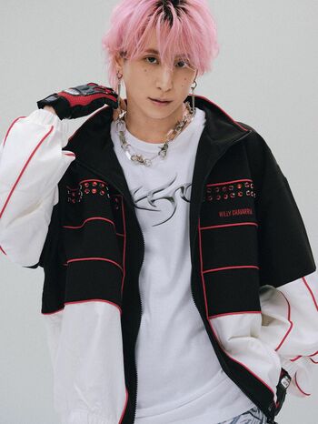 Snow Man・佐久間大介が緊急生参戦「超！学校かくれんぼ」に挑戦する目黒蓮らの対決の行方をスタジオで見守る