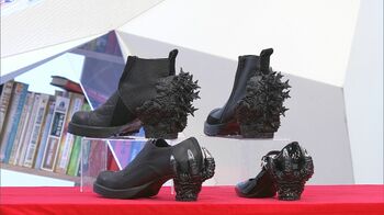 【大反響】“ゴジラシューズ”がスタジオに登場！ 仕事仲間語る『ゴジラ-1.0』山崎貴監督