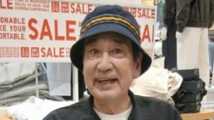 【画像6枚】「野点をドゥ」ルー大柴 趣あふれる日本庭園で上品な着物に身を包み茶道師範としてお手前披露する様子を見る