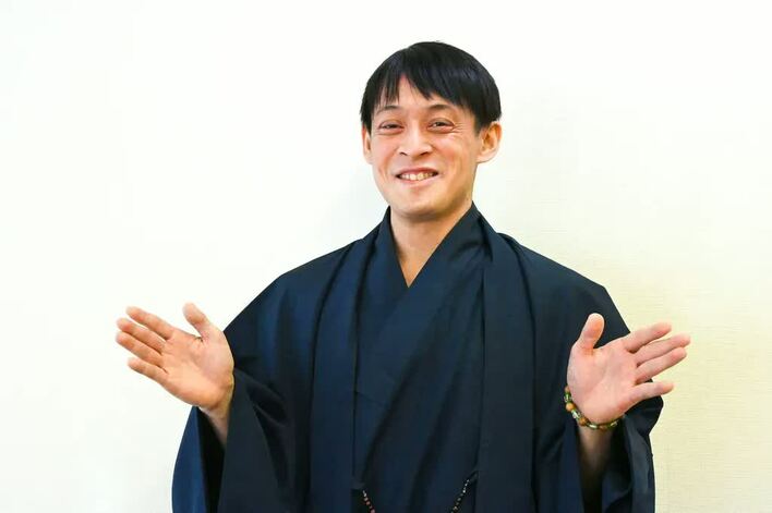 金運師・たかみーが説く“お金を稼ぐ人の共通点”「人に与える