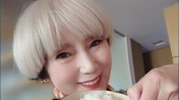 秋野暢子 “ふわふわな卵焼き”など心温まる朝食を披露！残った土鍋ご飯を持ち帰り「冷めてももちもち」朝から献上コシヒカリに舌鼓！