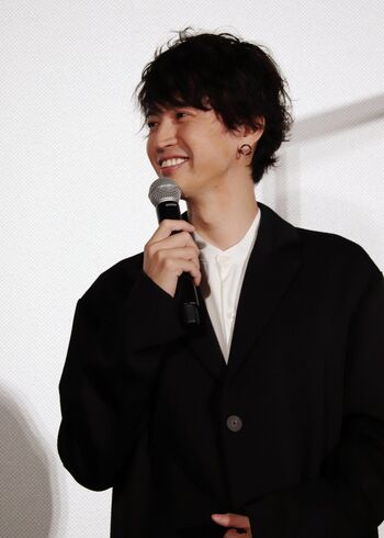 大倉忠義 ニヒルな笑顔でファンを挑発！？「一生かけて、本当の僕を見つけてほしい」