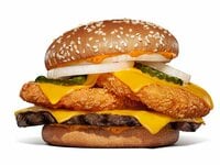 バーガーキング、にんにく炸裂の「ビッグマウスギルティ」2種が新登場！ガツンとにんにくが効いた「特製ガーリックソース」が味の決め手